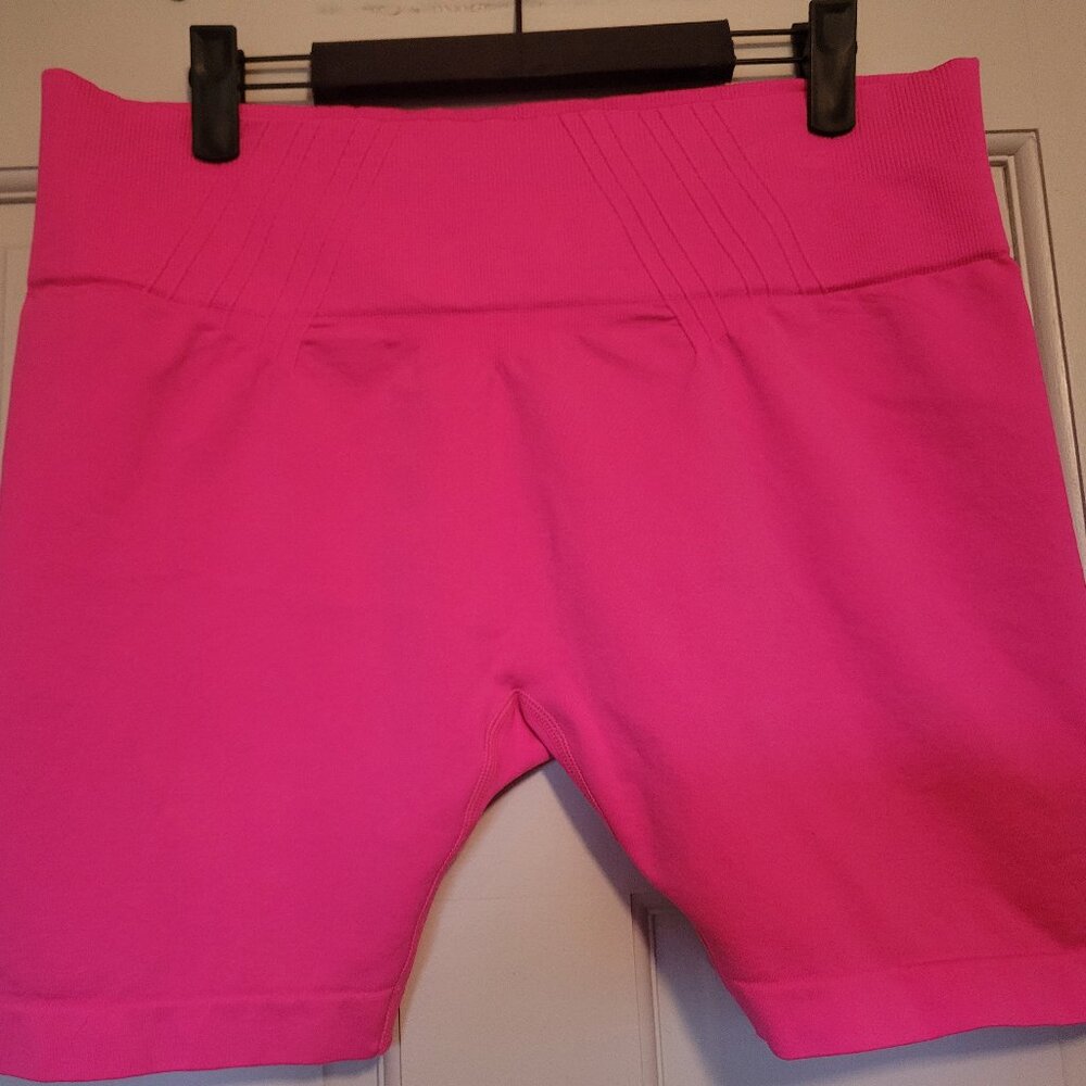 BuffBunny Seamless Shorts - Candy Crush XXXL